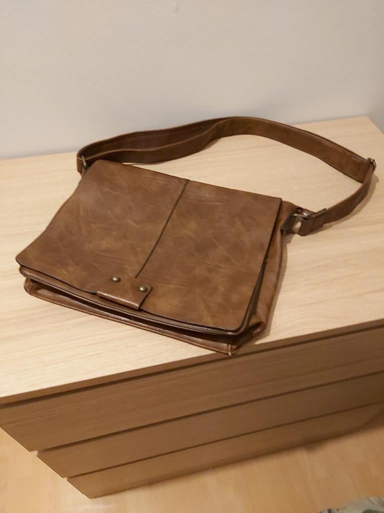 Schoudertas,  laptoptas - I-Pad tas heel mooie staat, Ophalen, Zo goed als nieuw