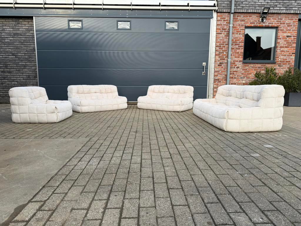 Ligne Roset Kashima 3z, 2x2z, 1z in Beige Corduroy 10/10, Huis en Inrichting, Ophalen of Verzenden, Knoll vitra mah jong leolux sede cassina b&b italia artifort