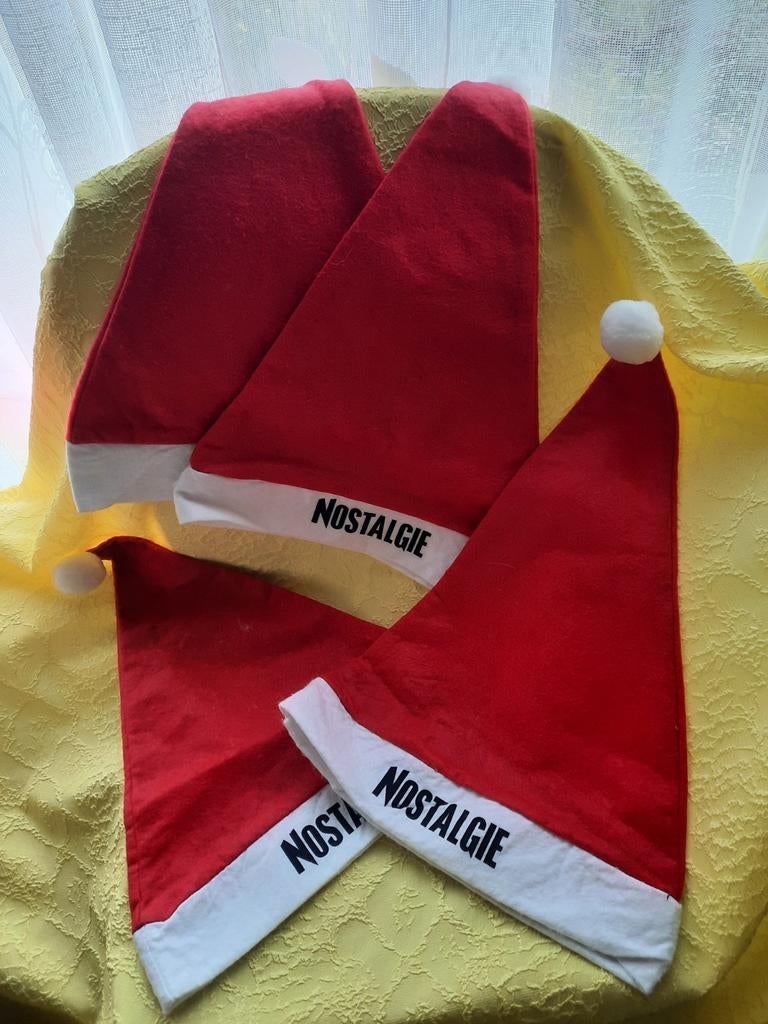 Bonnet de Noël neuf Nostalgie lot 4 pièces, Enlèvement, Neuf