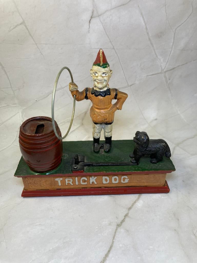 Tirelire mécanique en fonte :Trick Dog'avec clown et chien, Antiek en Kunst, Antiek | Speelgoed, Ophalen of Verzenden