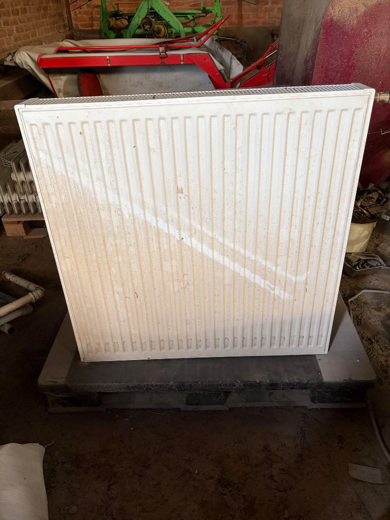 Radiator Van Marcke 900x900, Doe-het-zelf en Bouw, Ophalen, Gebruikt, Radiator, 60 tot 150 cm