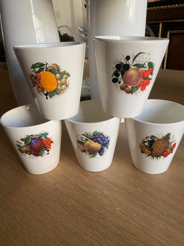 Gobelets à jus de fruit Boch (x5), Maison & Meubles, Cuisine | Vaisselle, Enlèvement, Utilisé, Céramique, Autres types