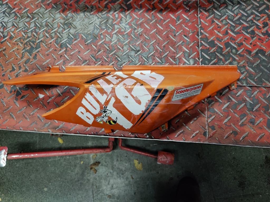 Tgb bullet rechts achter, Fietsen en Brommers, Ophalen of Verzenden, Gebruikt, Kap