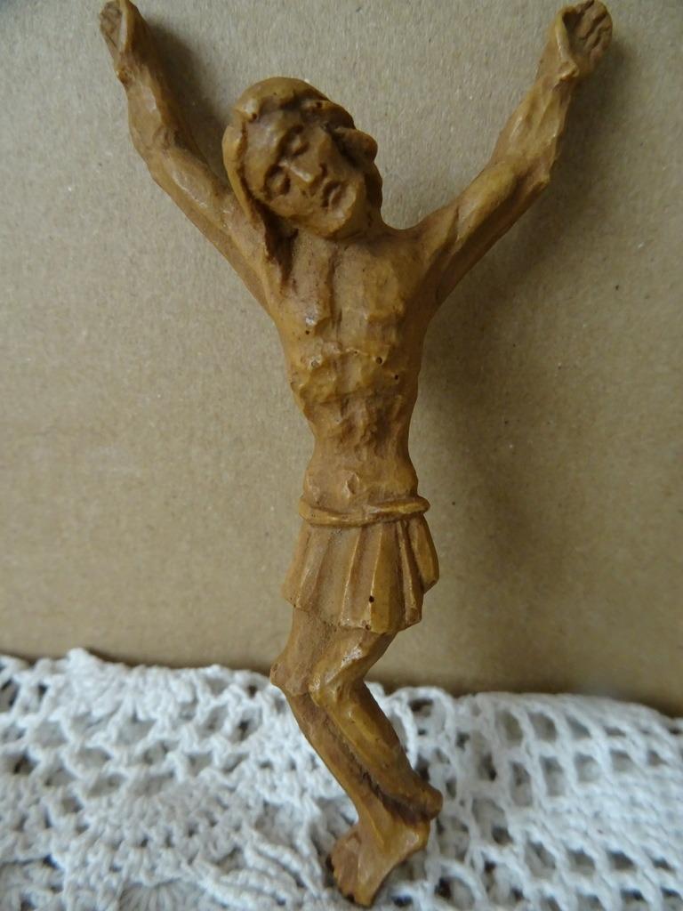 Corpus Christi Art deco stijl van kunsthars 9,5 cm vintage, Ophalen of Verzenden, Zo goed als nieuw, Overige typen, Christendom | Katholiek