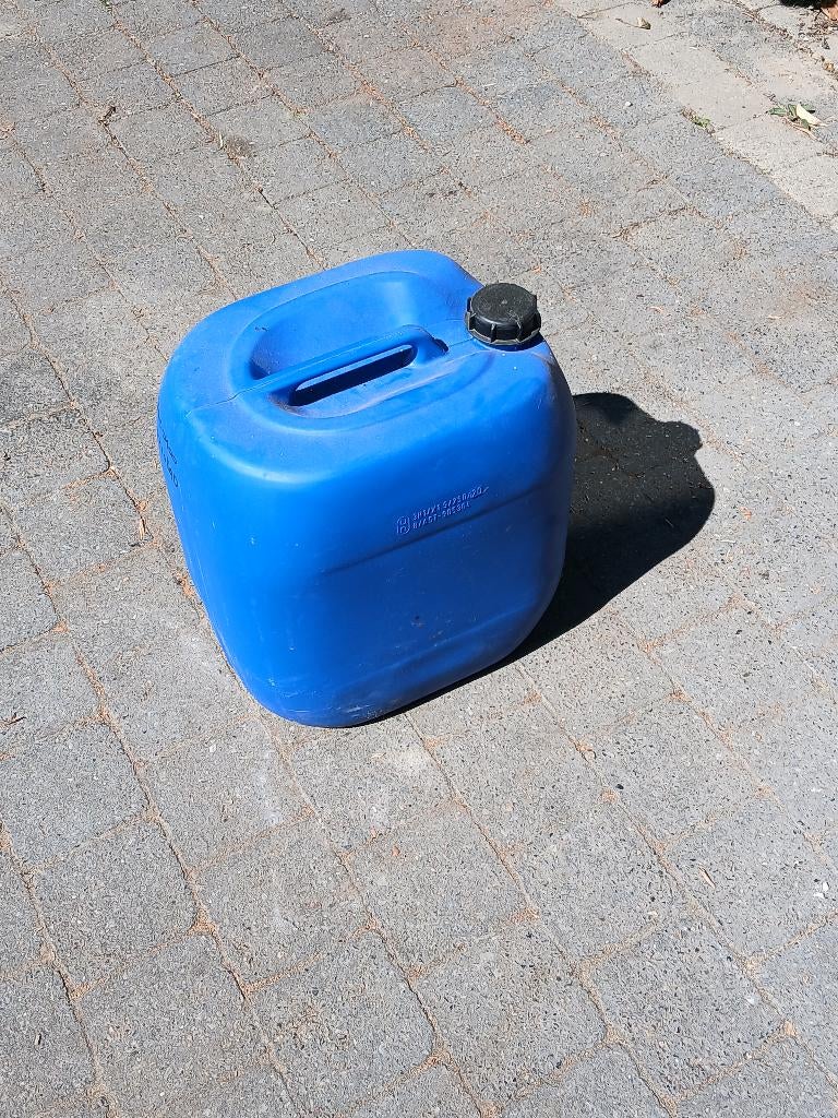 Bidon de 30l, Ophalen, Zo goed als nieuw, Kunststof