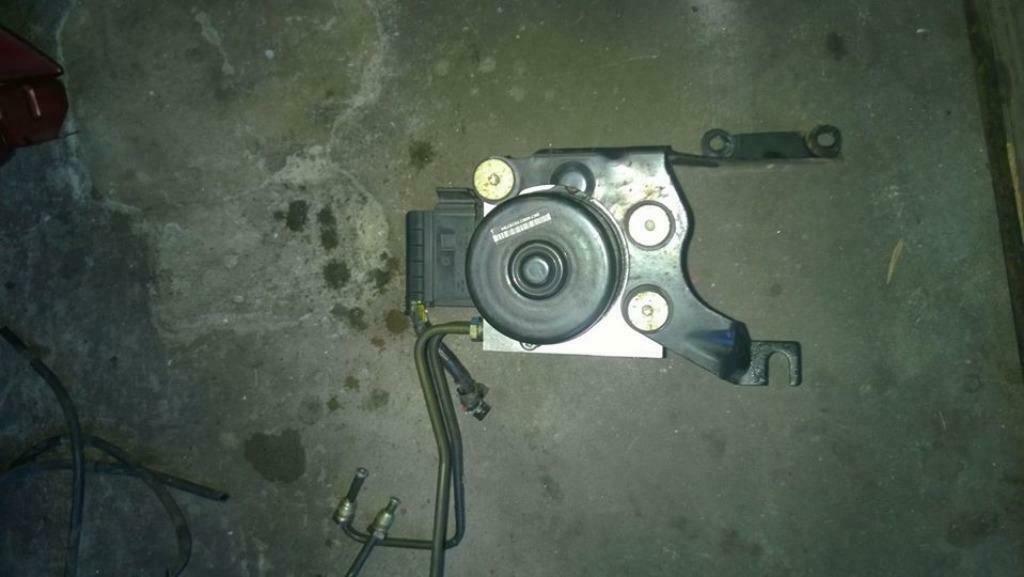 ABS-pomp voor Ford Focus MK1, Enlèvement ou Envoi, Utilisé, Ford