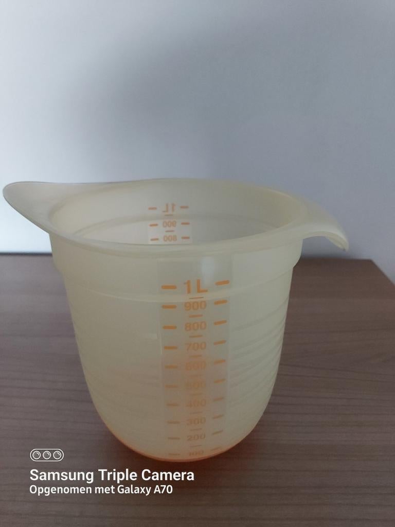 Maatbeker, Ophalen of Verzenden, Zo goed als nieuw, Oranje, Beker of Kan