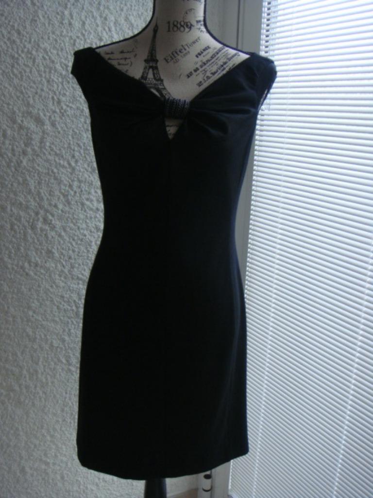 Robe noire. Marque: "MISS SIXTY". Taille M, Maat 38/40 (M), Zwart, Ophalen of Verzenden, MISS SIXTY"