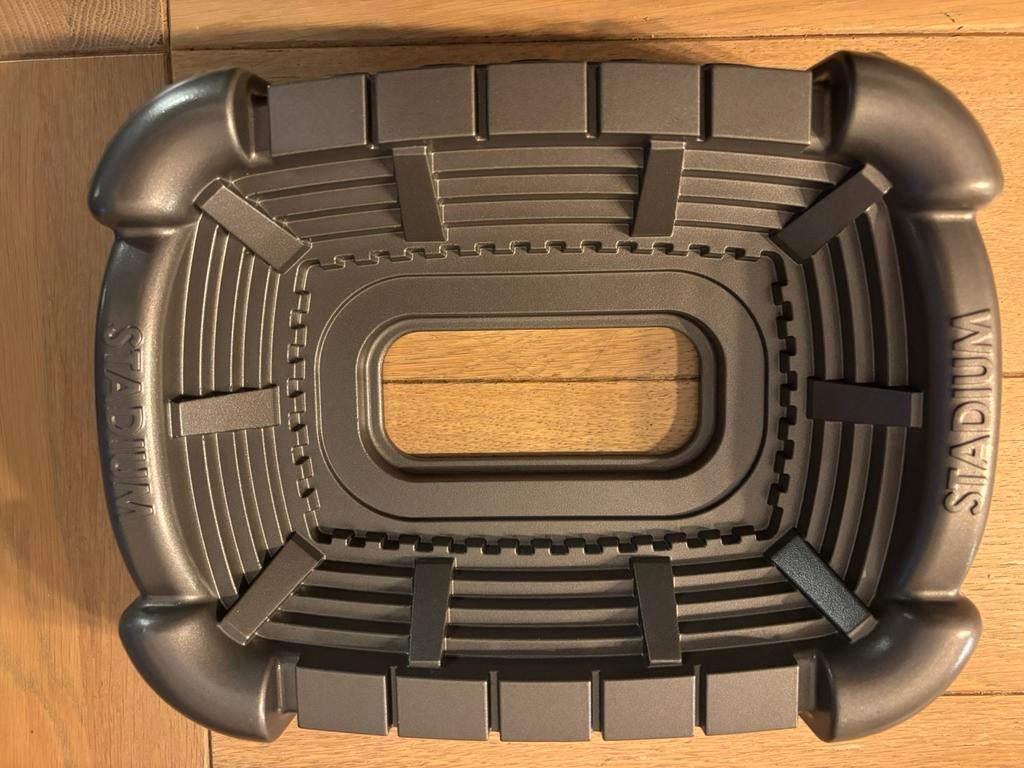 Moule à gâteau Nordic Ware, Enlèvement ou Envoi, Comme neuf, Moule