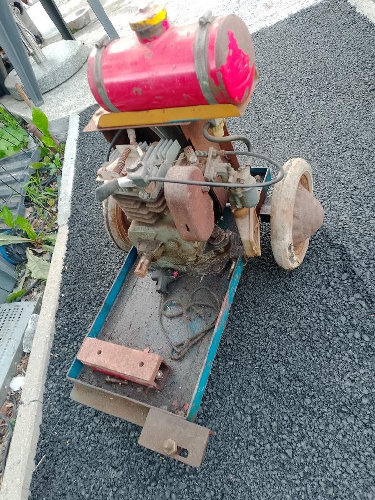 kleine stationaire motor, Doe-het-zelf en Bouw, Motoren, Ophalen, Gebruikt, Benzinemotor, Minder dan 1400 rpm