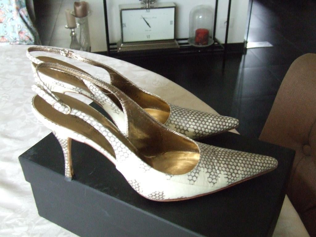 escarpins d'été chics « Dolce & Gabbana » taille 39,5, Enlèvement ou Envoi, Comme neuf, Dolce & gabbana, Blanc