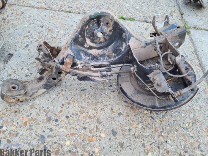 Fusee links-achter van een Nissan Qashqai, Gebruikt, -, -, -