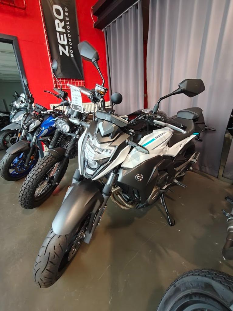 CF MOTO, Motoren, 2 cilinders, Meer dan 35 kW, 650 cc, Cf moto