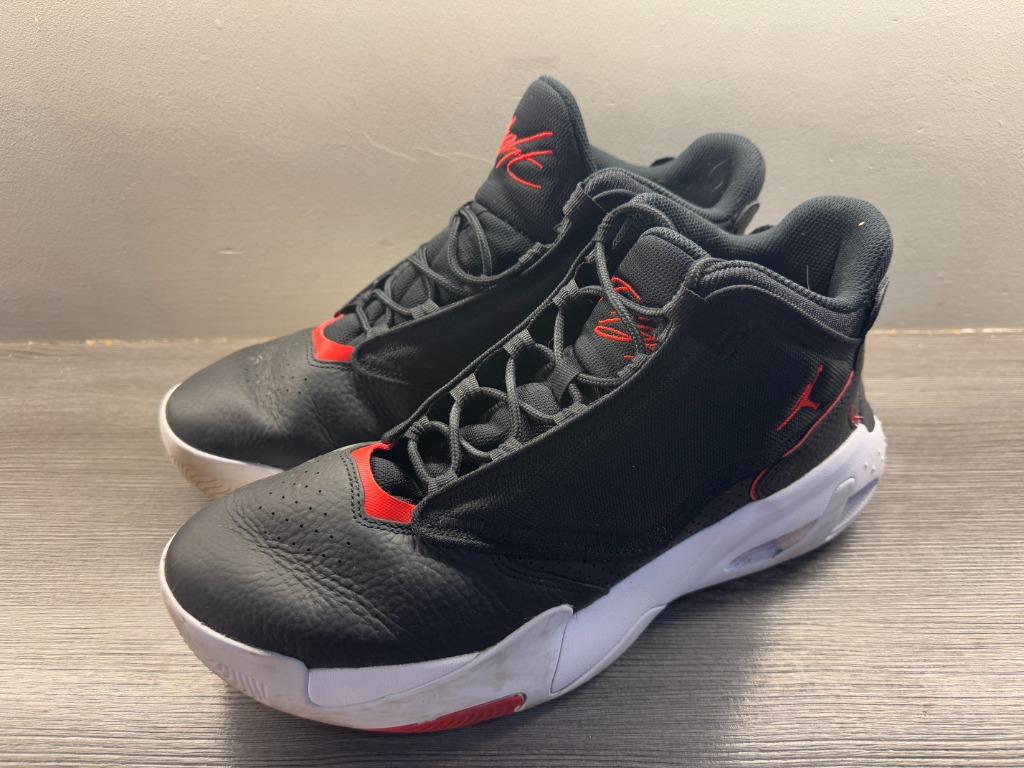 Jordan Max Aura 4, Enlèvement ou Envoi, Utilisé, Chaussures