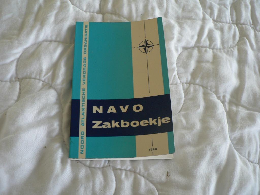 Navo Zakboekje 1980, Enlèvement ou Envoi, Comme neuf, Général