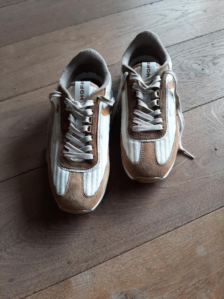 Sneakers Hoff.  Een koopje ! Niet gedragen!!, Enlèvement, Neuf, Sneakers et Baskets