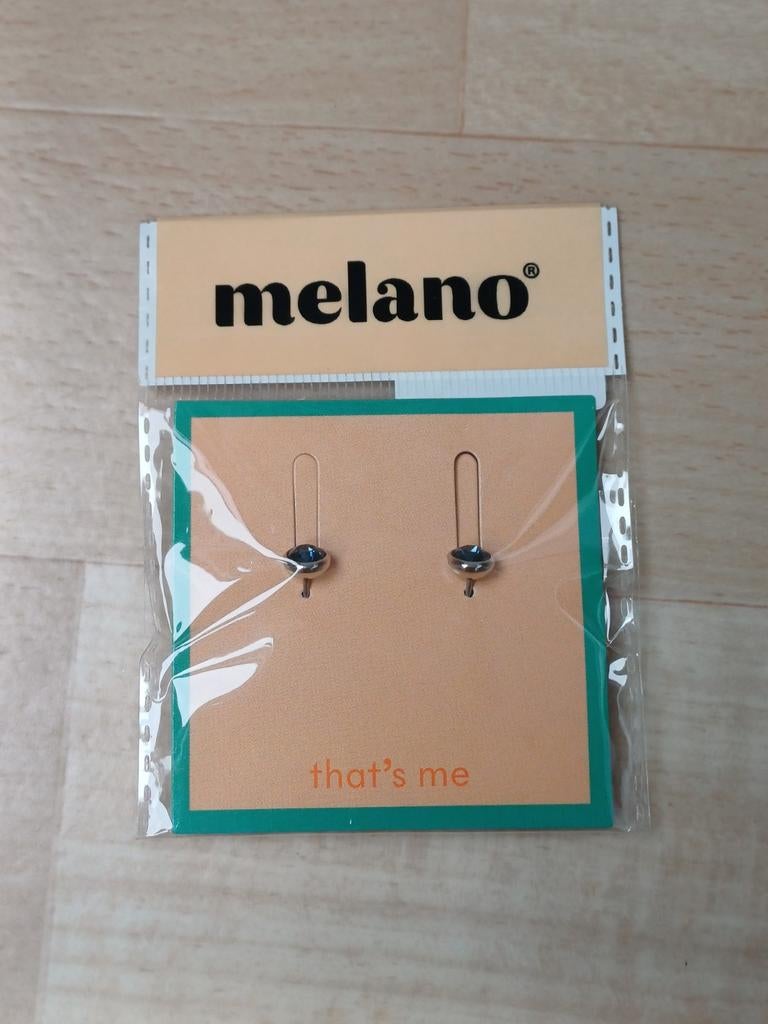 Melano oorknopjes, Handtassen en Accessoires, Ophalen of Verzenden, Blauw