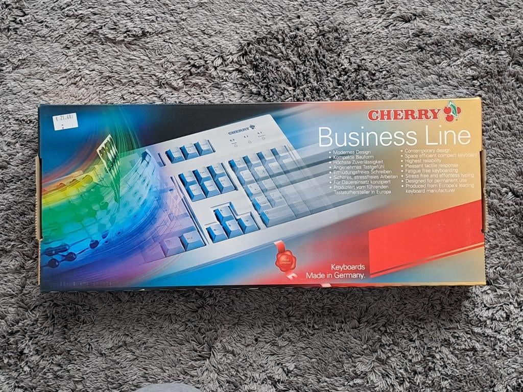 Cherry keyboard, Computers en Software, Toetsenborden, Ophalen of Verzenden, Zo goed als nieuw