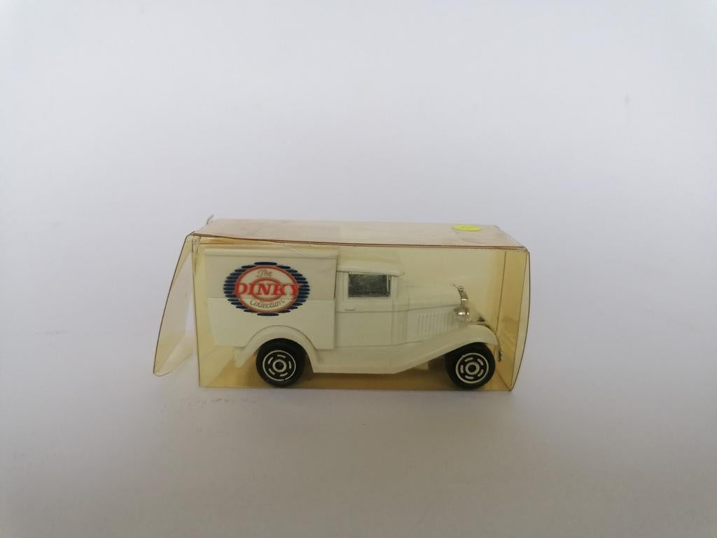 Dinky Toys Boîte d'allumettes Ford A, Enlèvement ou Envoi, Comme neuf