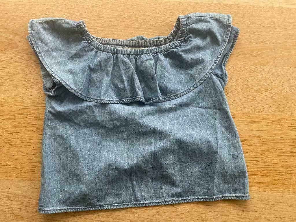 t-shirt top wijde kraag meisje maat 140 jeans, Enlèvement ou Envoi, Chemise ou À manches longues, Comme neuf, Zara