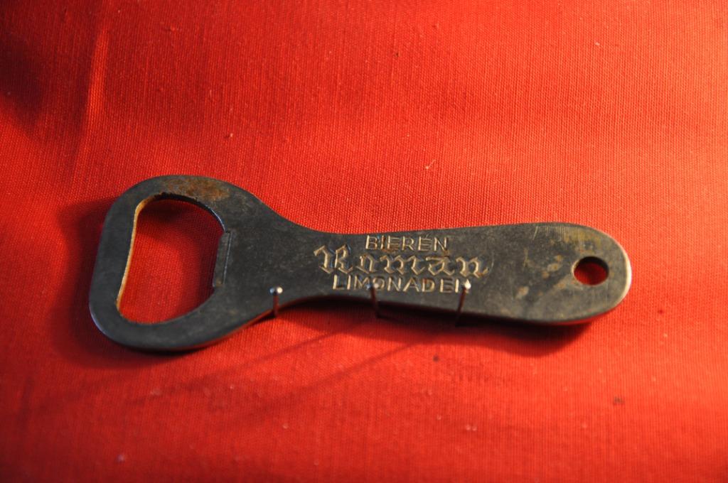 §  ancien decapsuleur en metal (68), Ophalen of Verzenden, Gebruikt, Flesopener, Overige merken