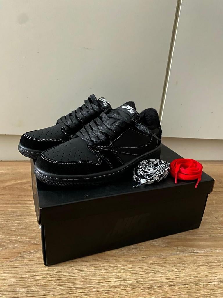 Travis Scott  Air Jordan 1 Low - Black Phantom, Enlèvement