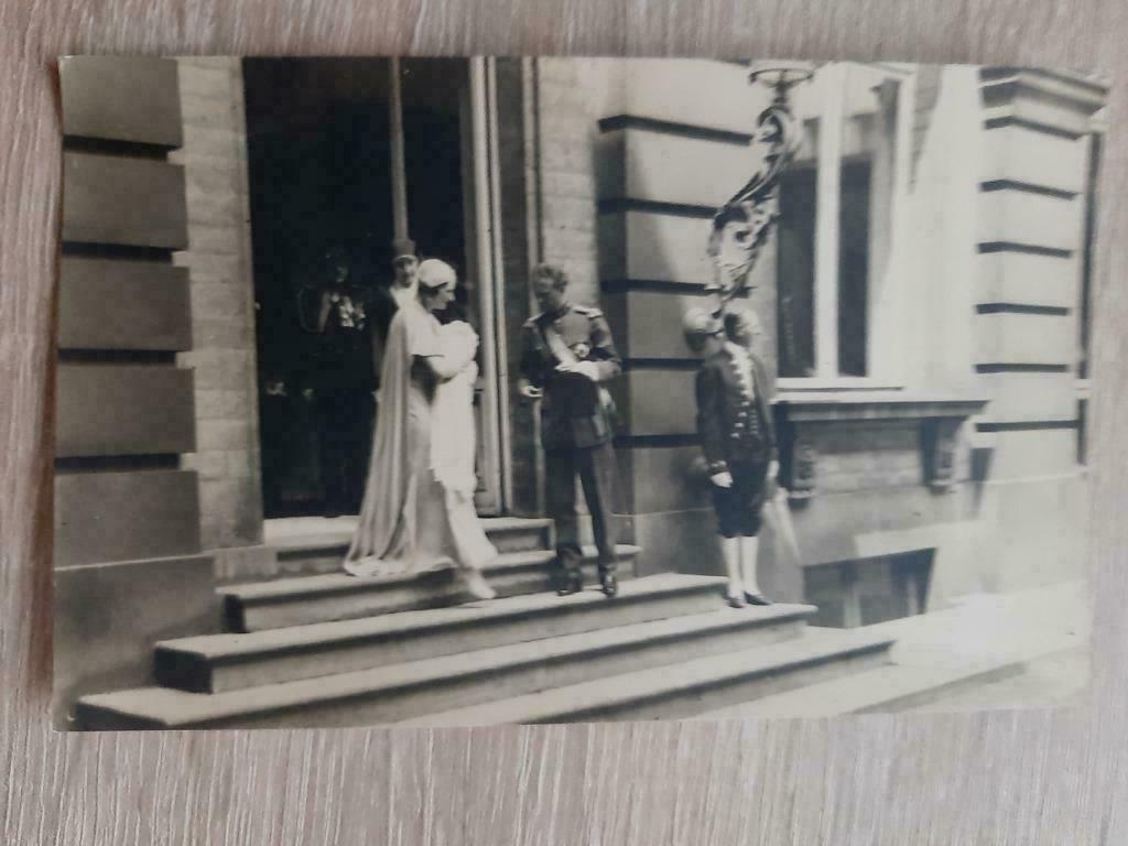 Foto Koningin Astrid en Koning Leopold III Doop Prins Albert, Ophalen of Verzenden, Zo goed als nieuw, Kaart, Foto of Prent