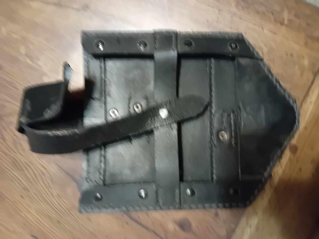 Porte pelle cuir noirci WH copie, Enlèvement ou Envoi, Armée de terre