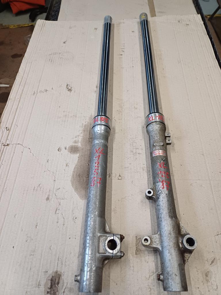 honda xl 125 van '87 set vorkpoten in goede staat, Enlèvement ou Envoi, Utilisé