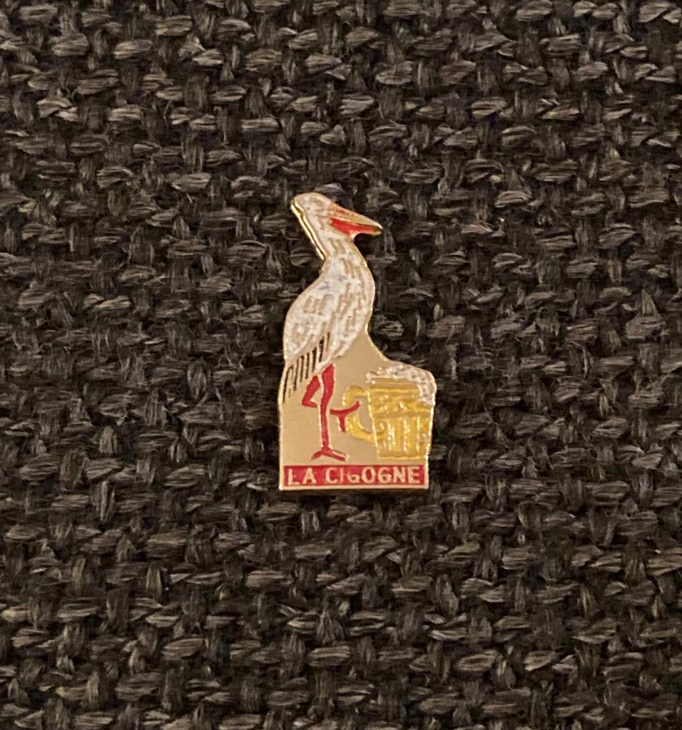 PIN - LA CIGOGNE - OOIEVAAR - BIÈRE - BIER, Envoi, Utilisé, Animal et Nature, Insigne ou Pin's