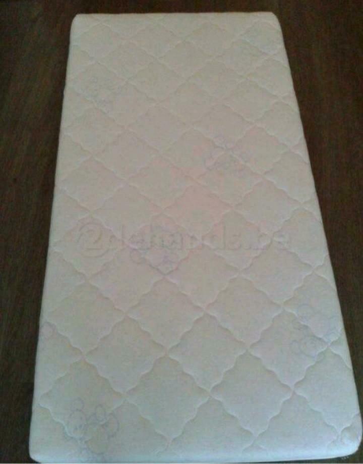 Matras kinderbedje, Ophalen, Gebruikt