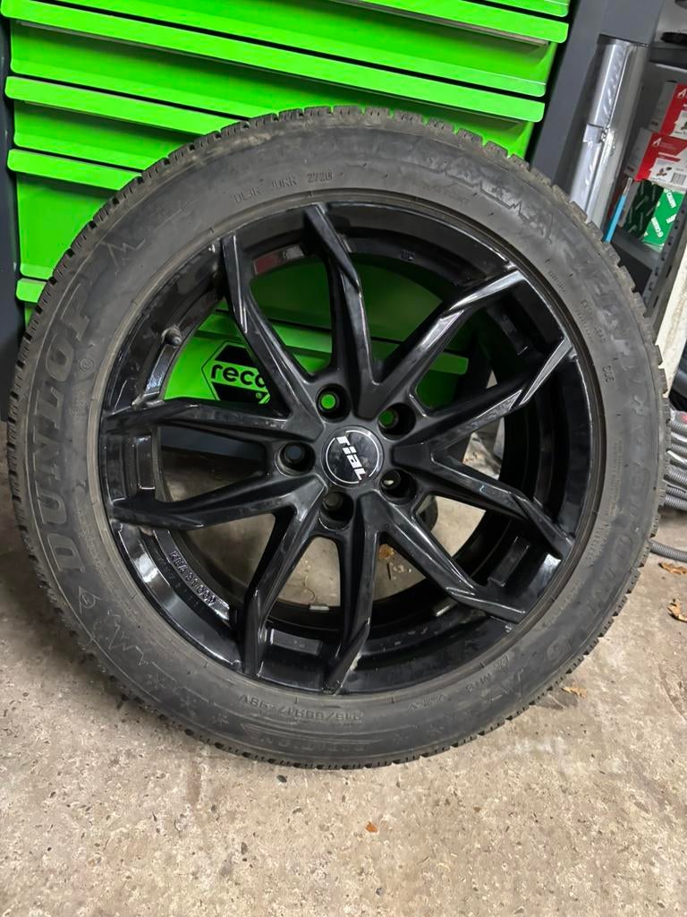 Fiat 500 Winterbanden met alu velgen rual lucca, Ophalen, Winterbanden, Velg(en)