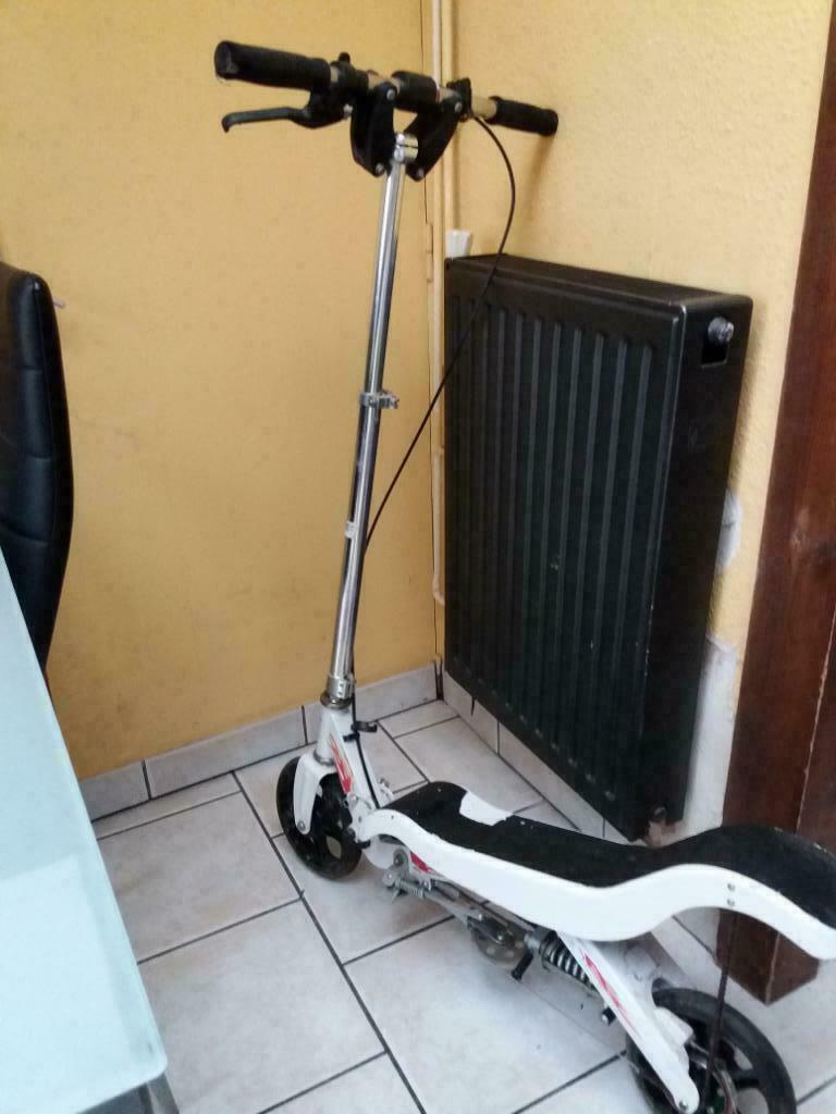 TROTINETTE ROCKBOARD A CHAINE, Vélos & Vélomoteurs, Trottinettes, Utilisé, Autres types, Enlèvement