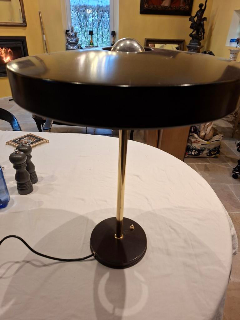 Louis Kalff lamp, Ophalen