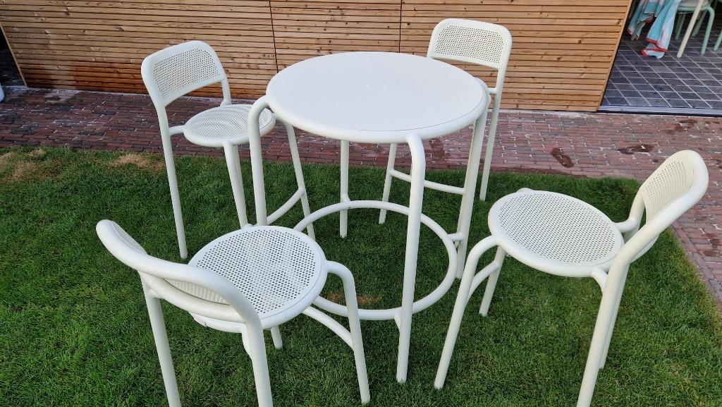4 x Tuinset fatboy haute bistrau staantafel met 4 kruk, Tuin en Terras, Ophalen, 4 zitplaatsen, Aluminium, Zo goed als nieuw