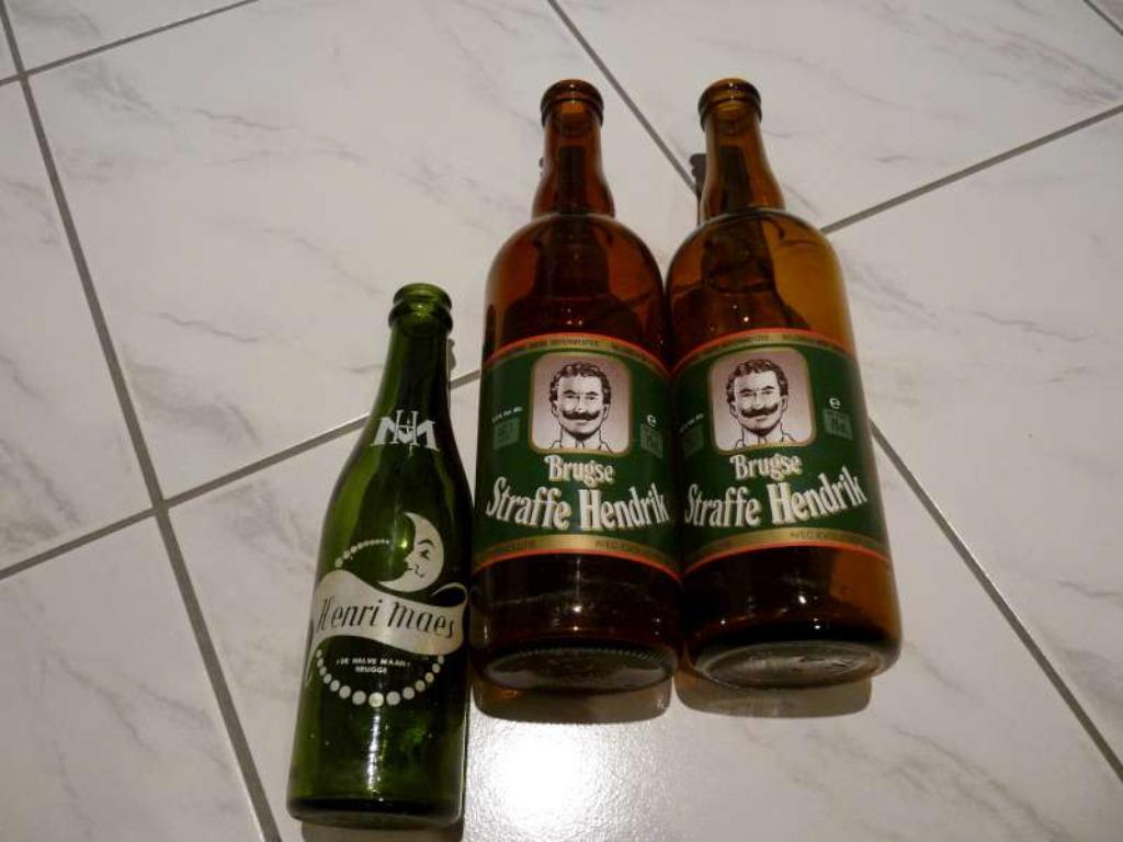 Lot oude bierflessen, Verzamelen, Biermerken, Ophalen of Verzenden, Gebruikt, Flesje(s)