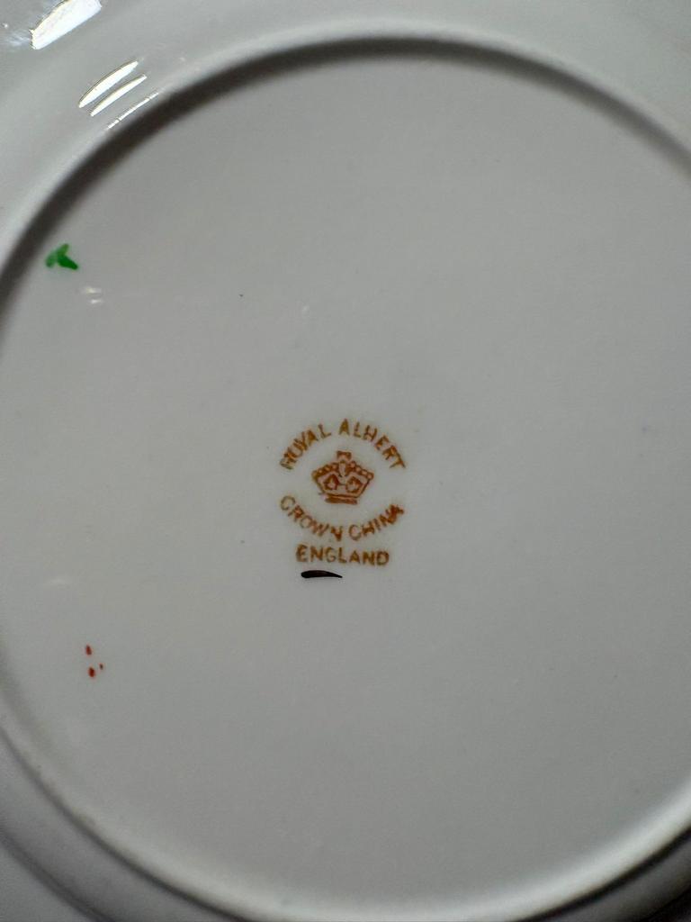 Royal Albert Crown China England Imari, Enlèvement