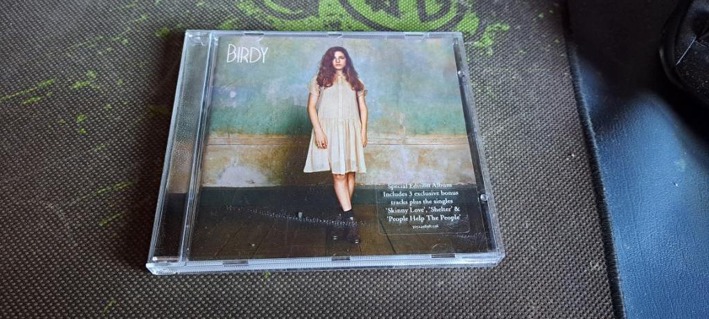 Birdy, Ophalen of Verzenden