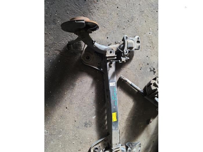 Arbre entraînement roue avant d'un Volkswagen Golf Sportsva, Volkswagen, -, 3 mois de garantie, Utilisé