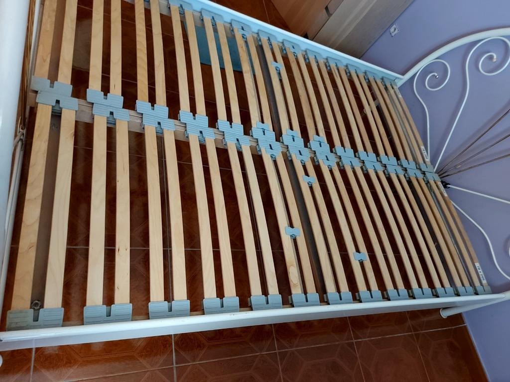 Lit + sommier, Maison & Meubles, Enlèvement, Utilisé, Sommier