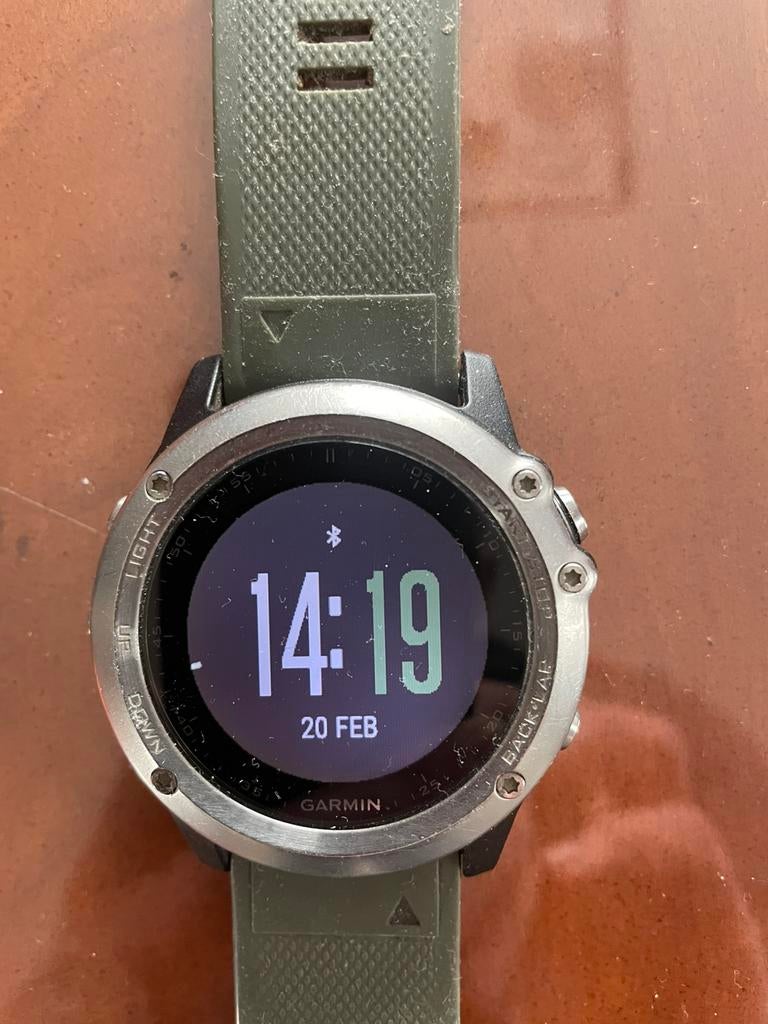 Garmin fenix 3, Étanche, Comme neuf, Enlèvement, Avancer d'un pas