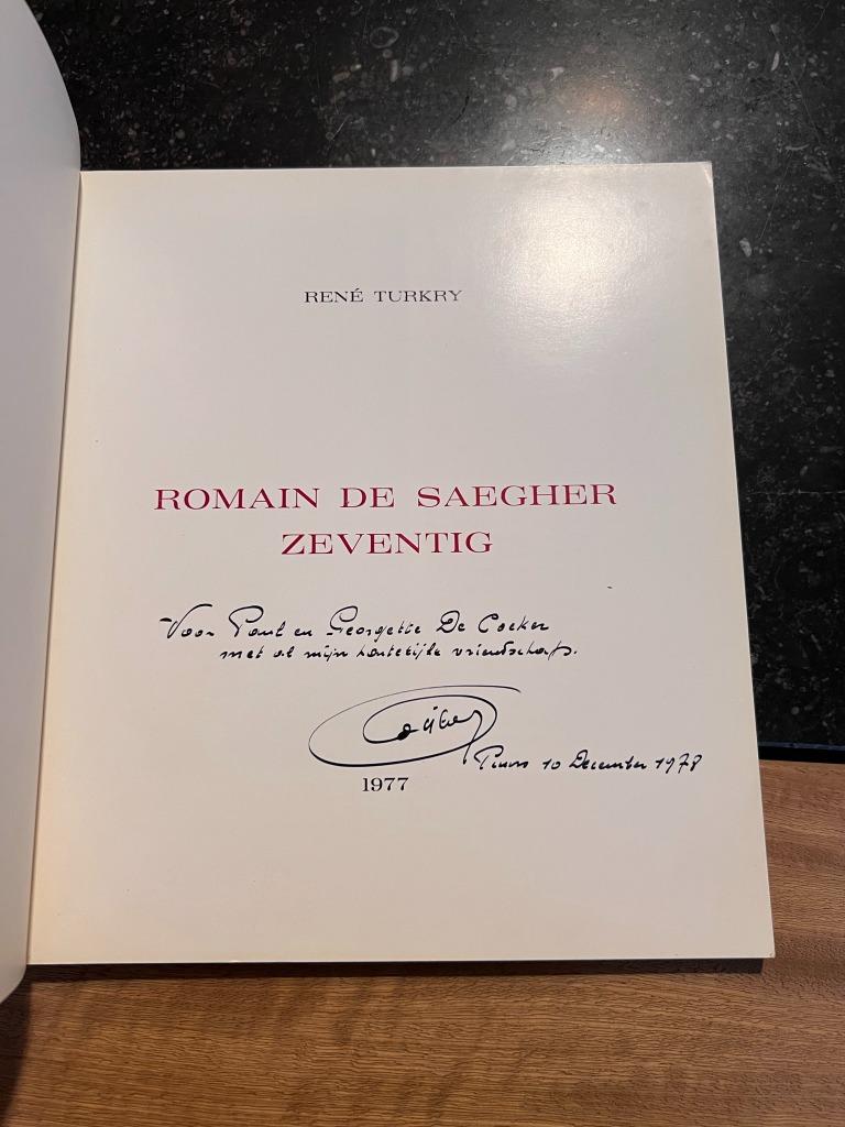2 boeken De Saegher Romain: zeventig en Hulde aan Romain, Ophalen of Verzenden, Gelezen, Schilder- en Tekenkunst