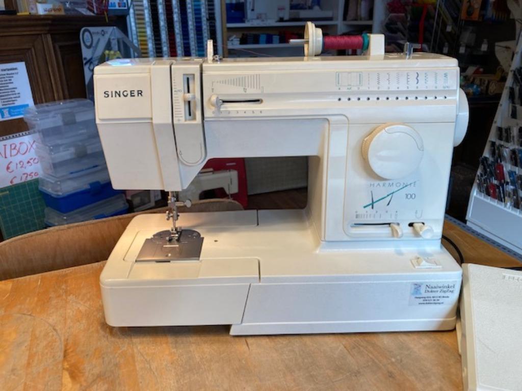 Singer 9130 "Harmonie 100" naaimachine, Hobby en Vrije tijd, Naaimachines en Toebehoren, Ophalen of Verzenden, Gebruikt, Naaimachine