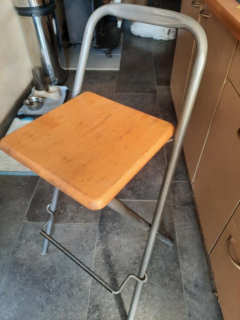 Vintage inklapbare barkruk in hout en metaal, Ophalen, Gebruikt, Hout