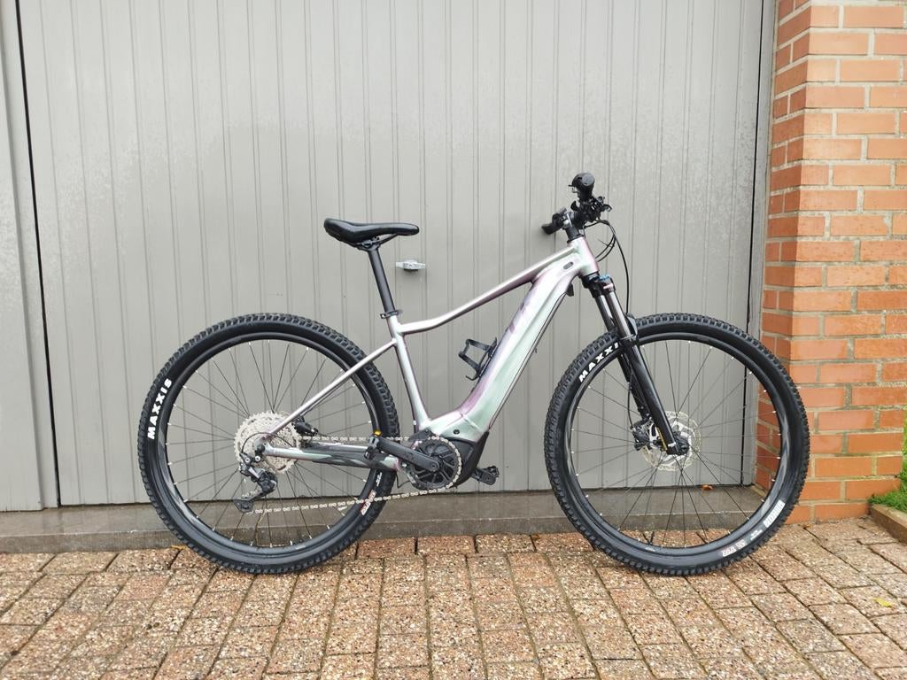 Giant Liv Vall E+ medium, Fietsen en Brommers, Ophalen, Zo goed als nieuw, Giant