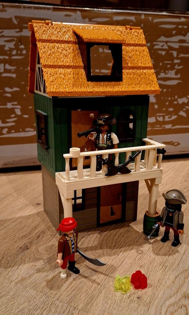Playmobil Piraten huisje, Enlèvement
