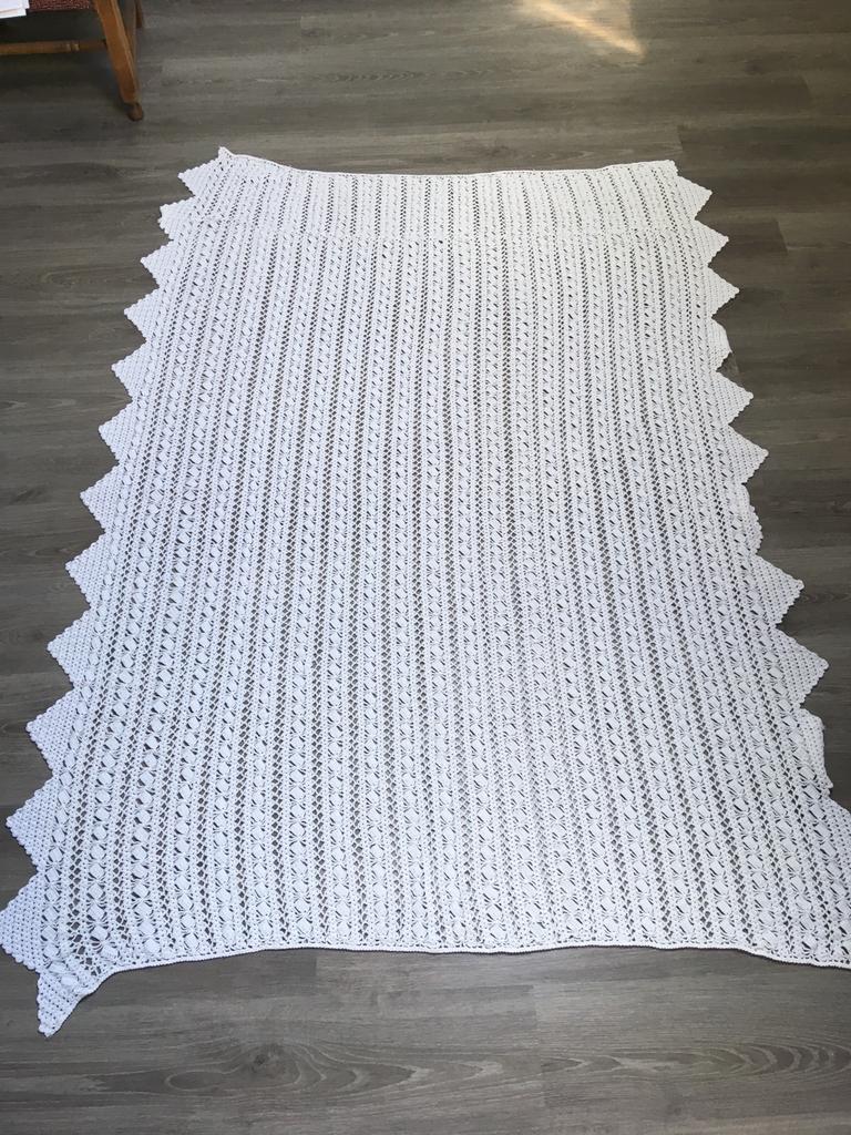 Handgemaakte bedspreien, Ophalen of Verzenden, Gebruikt, Overige kleuren