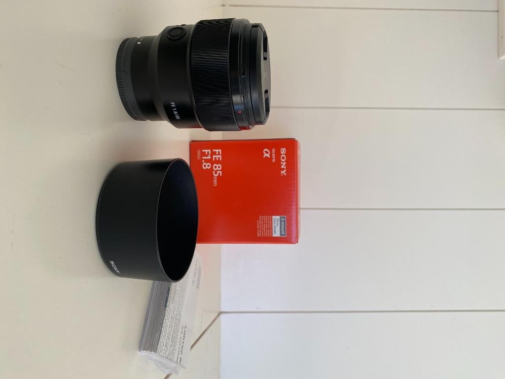 Lens: Sony 85mm 1.8 (nieuwstaat), Audio, Tv en Foto, Foto | Lenzen en Objectieven, Zo goed als nieuw, Standaardlens, Ophalen