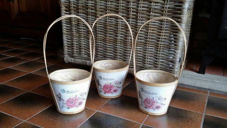 Kleine houten decoratieve bloempotjes / bloempotten 3 stuks, Tuin en Terras, Bloempotten, Ophalen of Verzenden, Nieuw