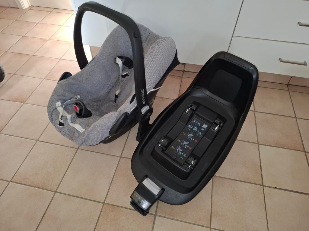 Maxi cosy pebble pro en 2wayfix isofix, Enlèvement